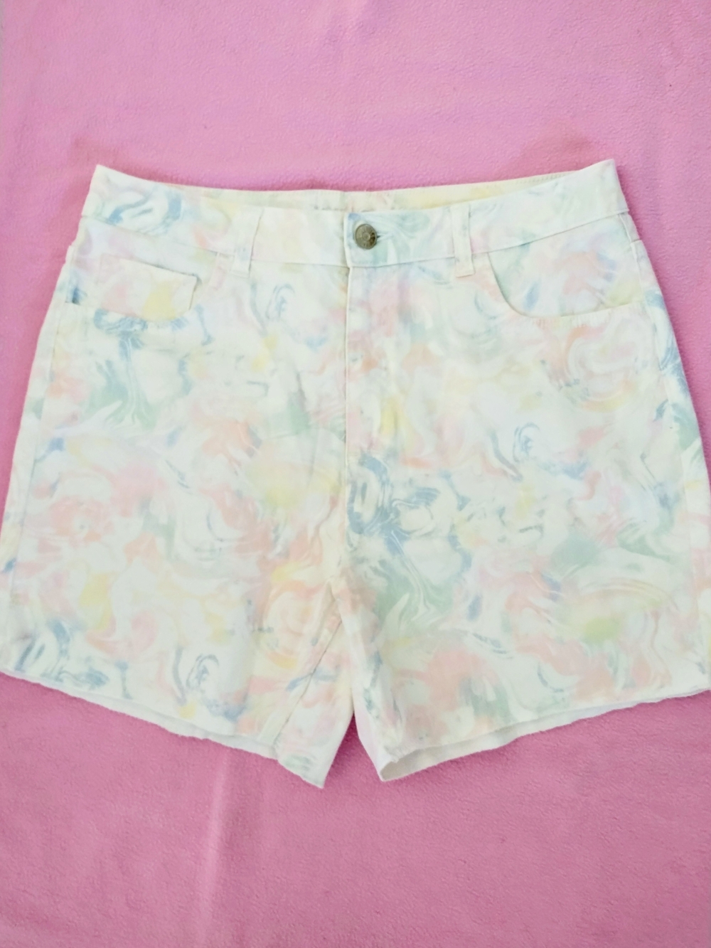 NWOT Justice Pastel Marble High-Rise  Stretch Shorts, Size 20P